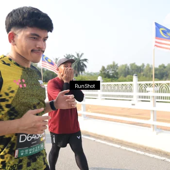 Runner Photo 6925837
