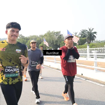 Runner Photo 6925841