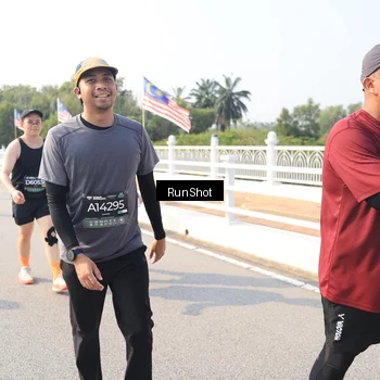 Runner Photo 6925847