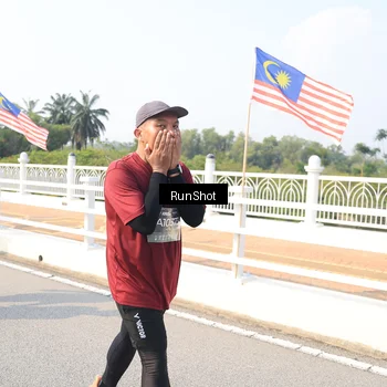 Runner Photo 6925851