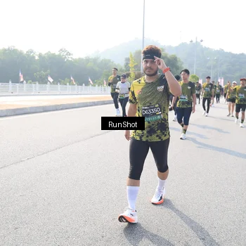Runner Photo 6925863