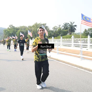 Runner Photo 6925877