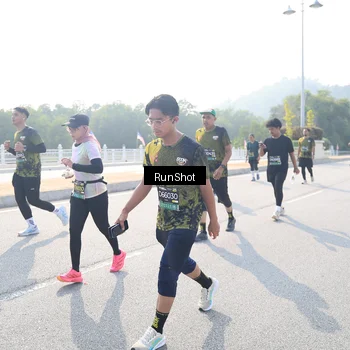 Runner Photo 6925885
