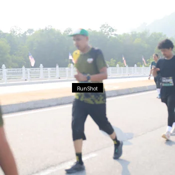 Runner Photo 6925895
