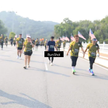 Runner Photo 6925909
