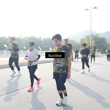 Runner Photo 6925913