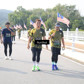 Runner Photo 6925920