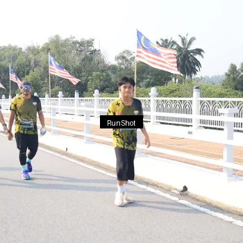 Runner Photo 6925927