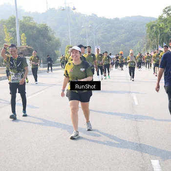Runner Photo 6925930