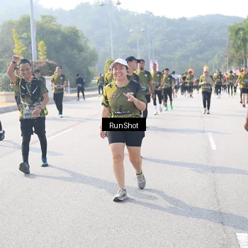 Runner Photo 6925931