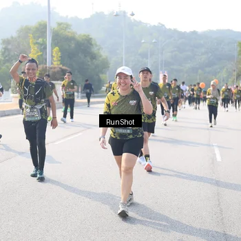 Runner Photo 6925935