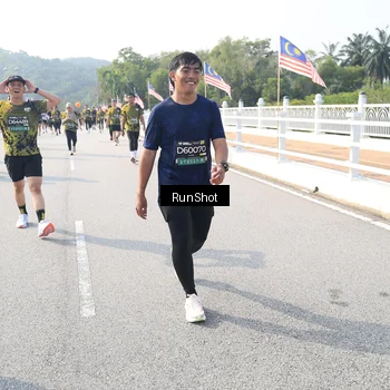 Runner Photo 6925953