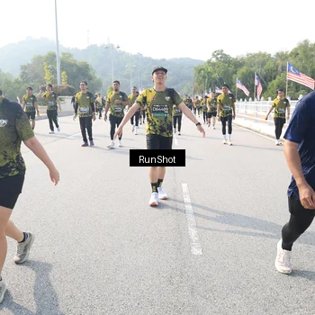 Runner Photo 6925956