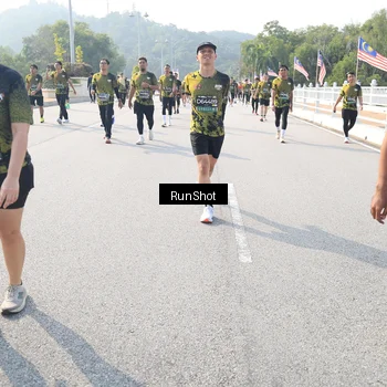 Runner Photo 6925958