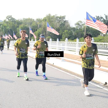Runner Photo 6925966