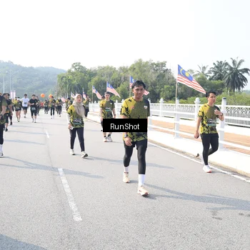 Runner Photo 6925978