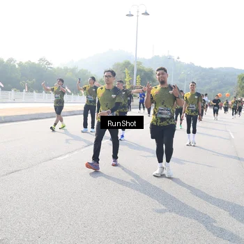Runner Photo 6925984