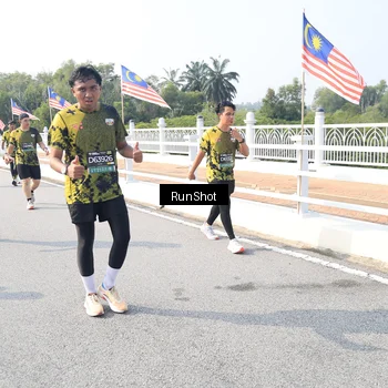 Runner Photo 6925986