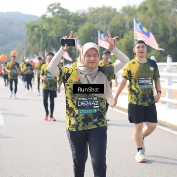 Runner Photo 6925994