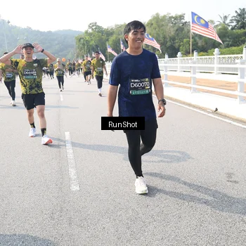 Runner Photo 6926000