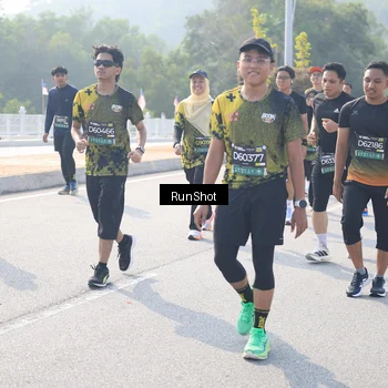 Runner Photo 6926012