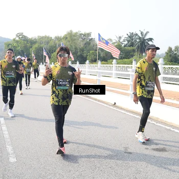 Runner Photo 6926036