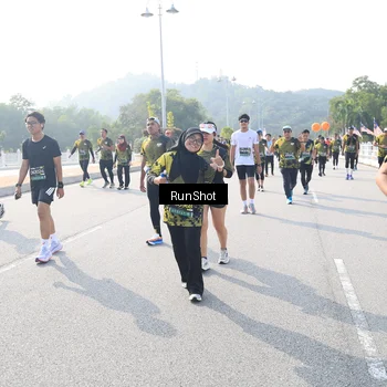 Runner Photo 6926047
