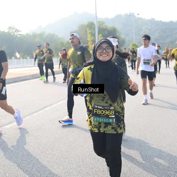 Runner Photo 6926054