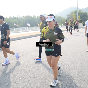 Runner Photo 6926063