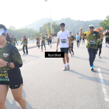 Runner Photo 6926064