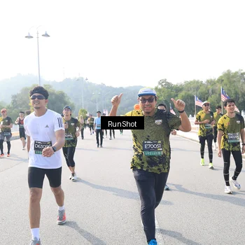 Runner Photo 6926071