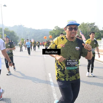 Runner Photo 6926075