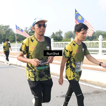 Runner Photo 6926095