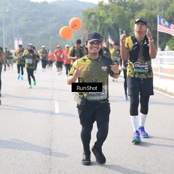 Runner Photo 6926109