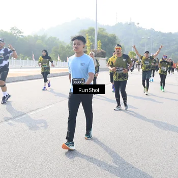 Runner Photo 6926131