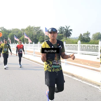 Runner Photo 6926134