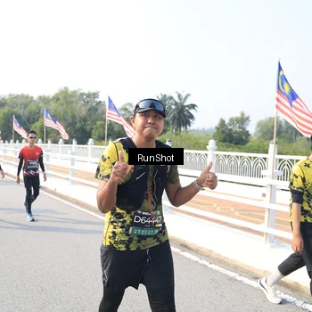 Runner Photo 6926138