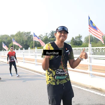 Runner Photo 6926141