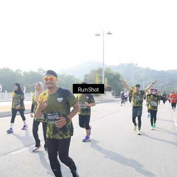 Runner Photo 6926146