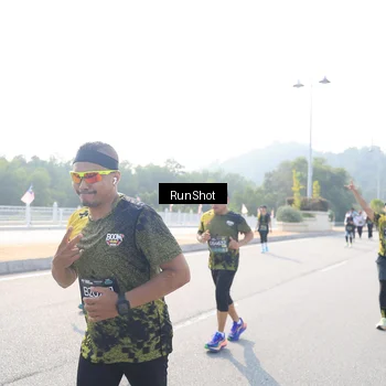 Runner Photo 6926149