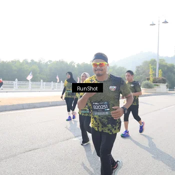 Runner Photo 6926151