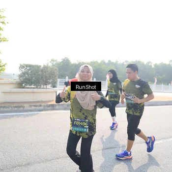 Runner Photo 6926159