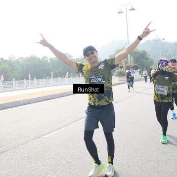 Runner Photo 6926177
