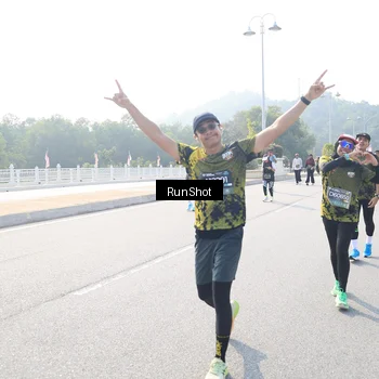Runner Photo 6926183