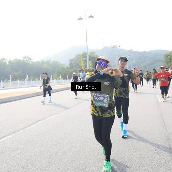 Runner Photo 6926188