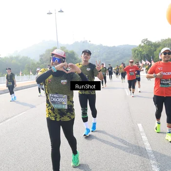 Runner Photo 6926189