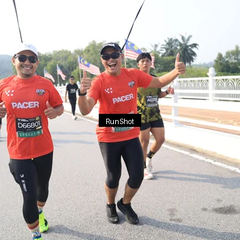 Runner Photo 6926204