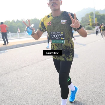 Runner Photo 6926211