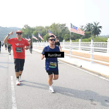 Runner Photo 6926229