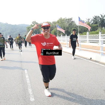 Runner Photo 6926235